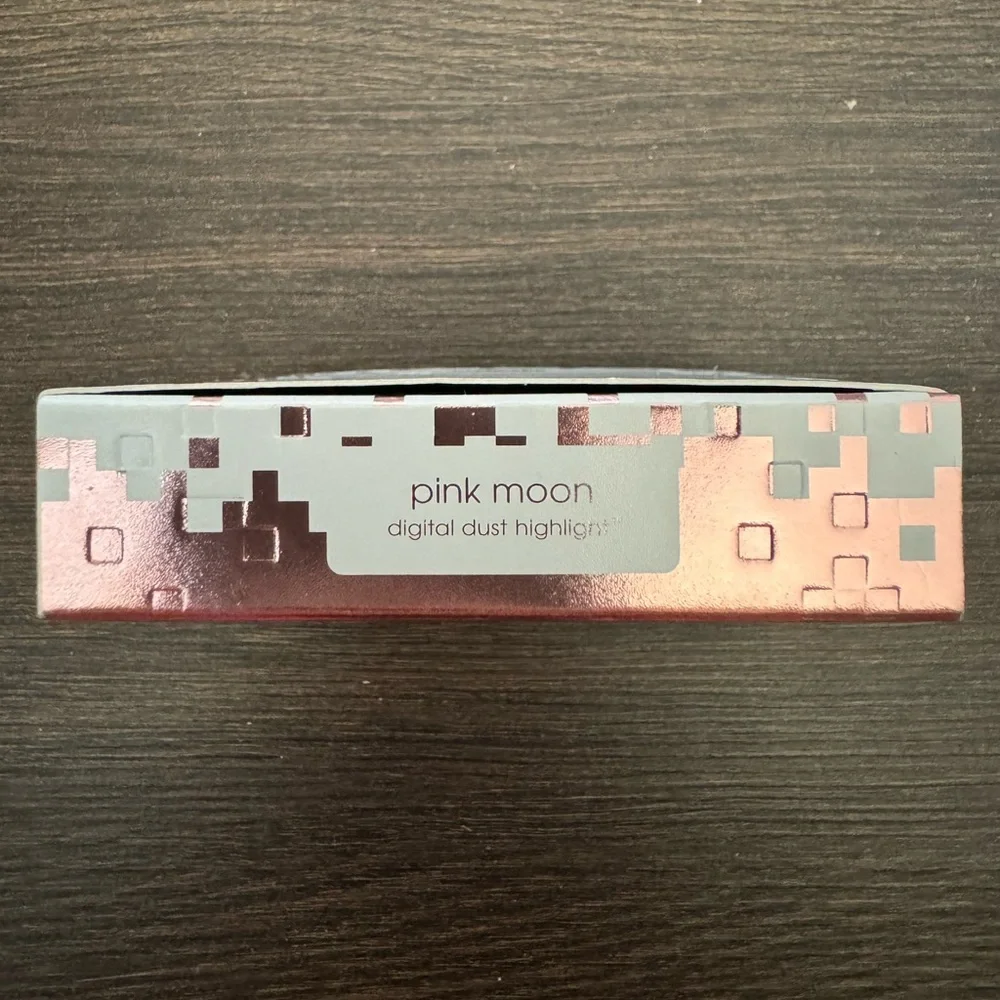 Melt Cosmetics Digital Dust Highlight - Picture 2 of 4